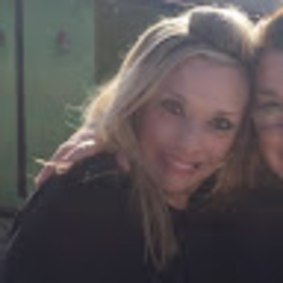 Meet your Posher, Tracy - Picture 1 of 1